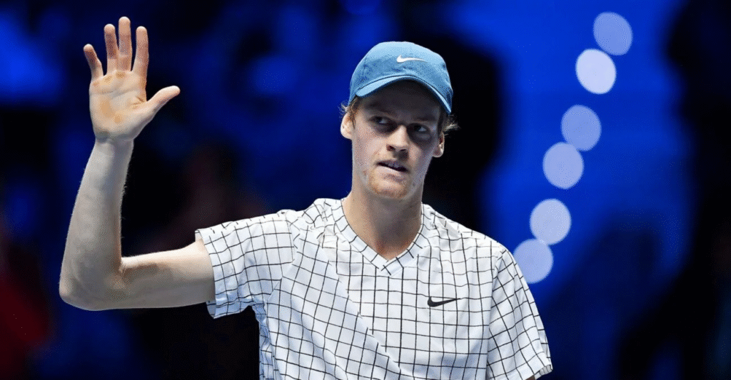 Jannik Sinner 2025 earnings and net worth during tennis match