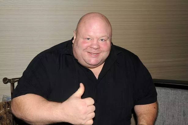 alt="Butterbean boxing match earnings career net worth"